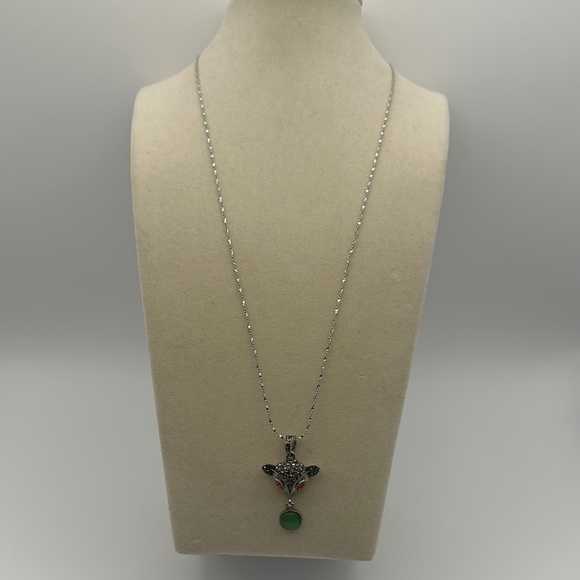 Fox Pendant Necklace with Green Stone on Silver Stainless Steel Chain - Picture 2 of 8